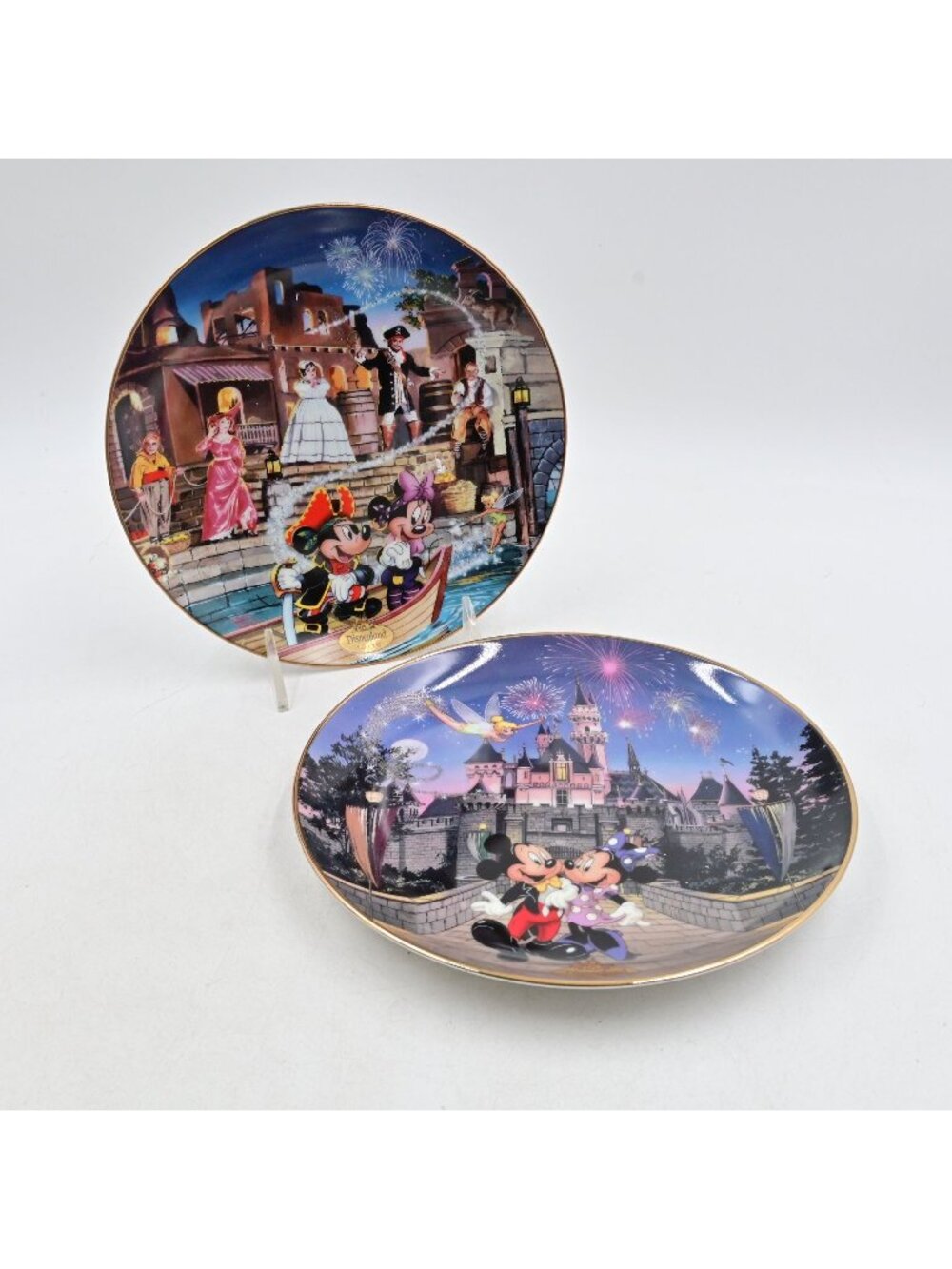 Disney 40th Anniversary Sleeping Beauty Castle Pirates Of The Caribbean Plates